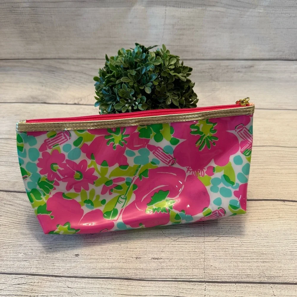 Lilly Pulitzer Vibrant Pink and Green Floral Pouch - Picture 2 of 5